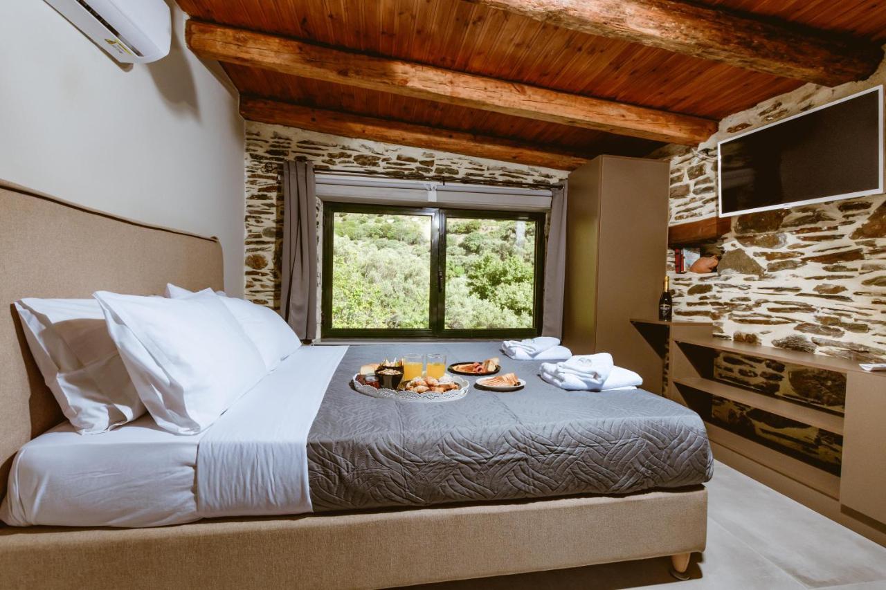 Appartement Ellafos Traditional Living
